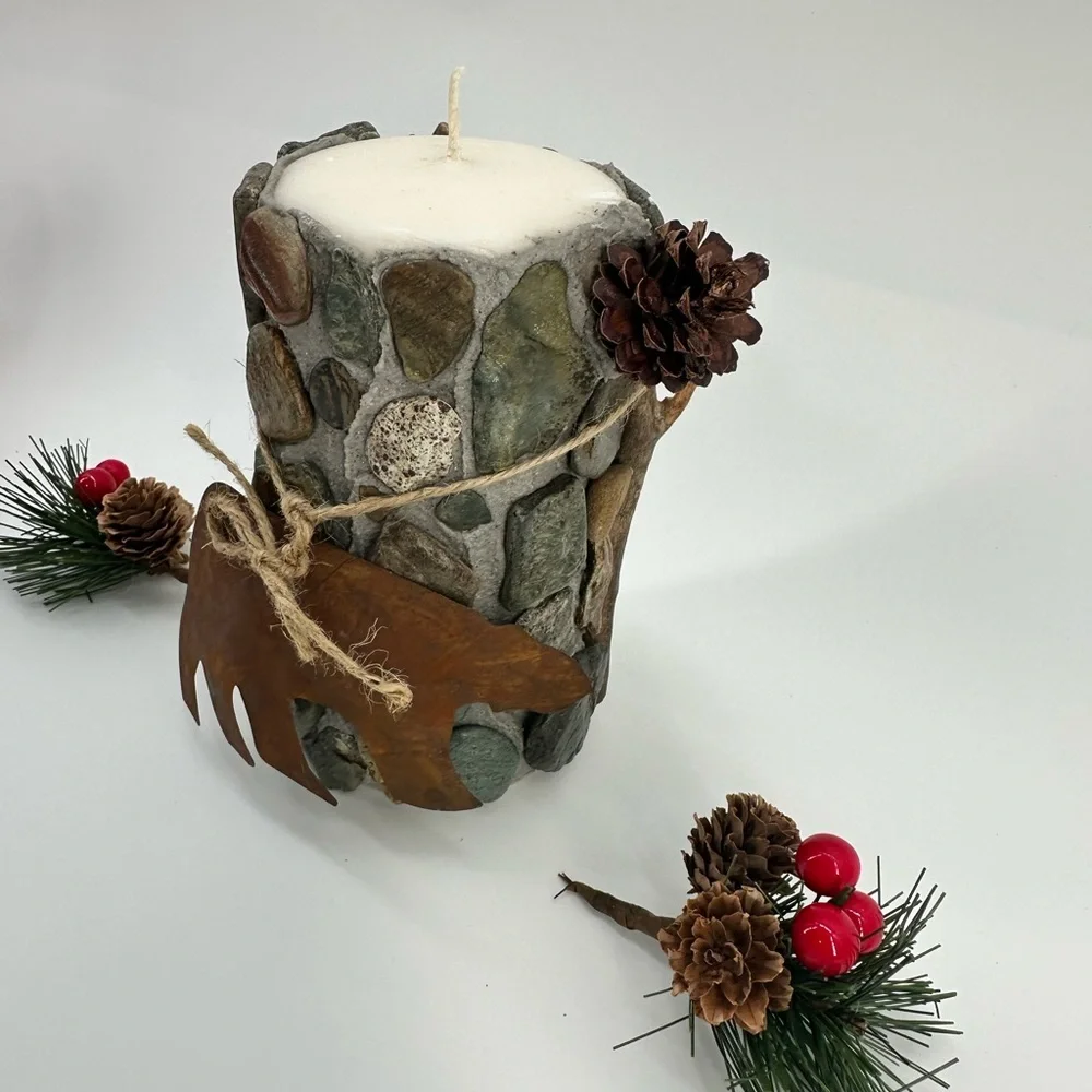 Rustic Stone and Bear Candle ~ perfect woodsy decor!